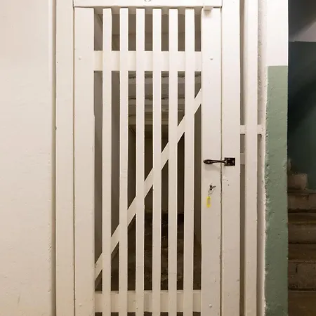 Apartment Art&business